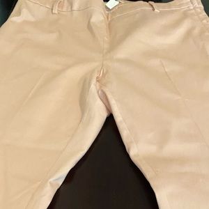 H&M causal ankle cropped pants.